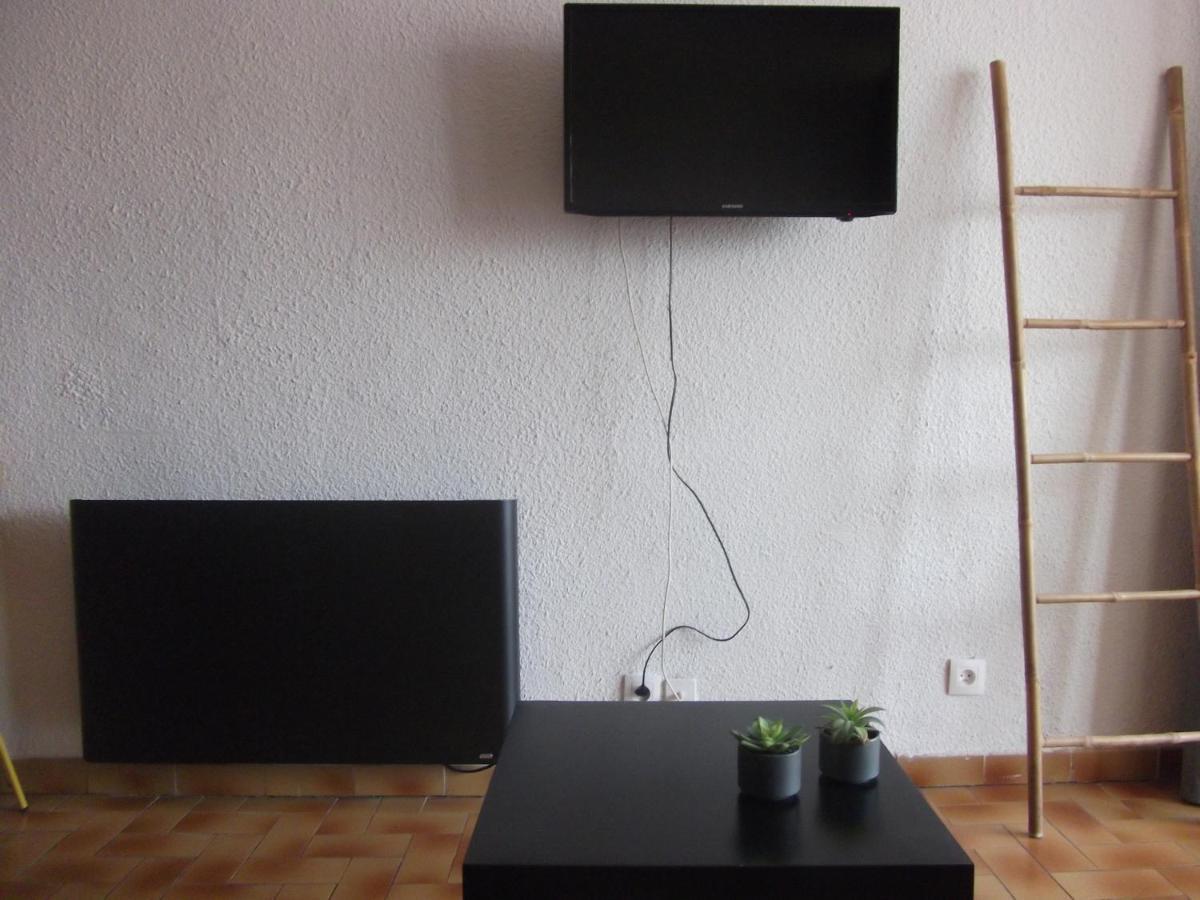 Studio Sur Le Port, Climatisation, Wifi, Piscine, Lave-Linge جرْويسا المظهر الخارجي الصورة